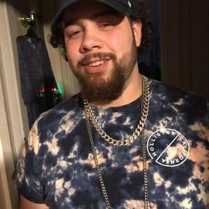 Meet your Posher, José